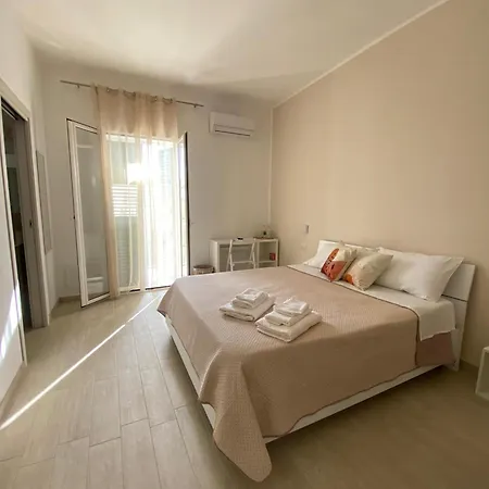 La Casa Di Sara Guest house *